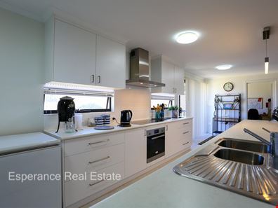 36 Phillips Street, West Beach WA 6450