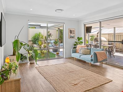26 Aldercress Approach, Dunsborough WA 6281