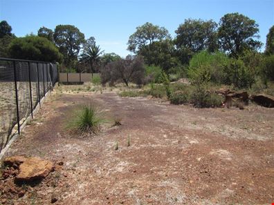 2 Trafalgar Court, Lesmurdie WA 6076