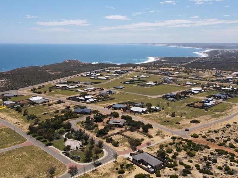 19/30 Jasper Vista, Kalbarri WA 6536