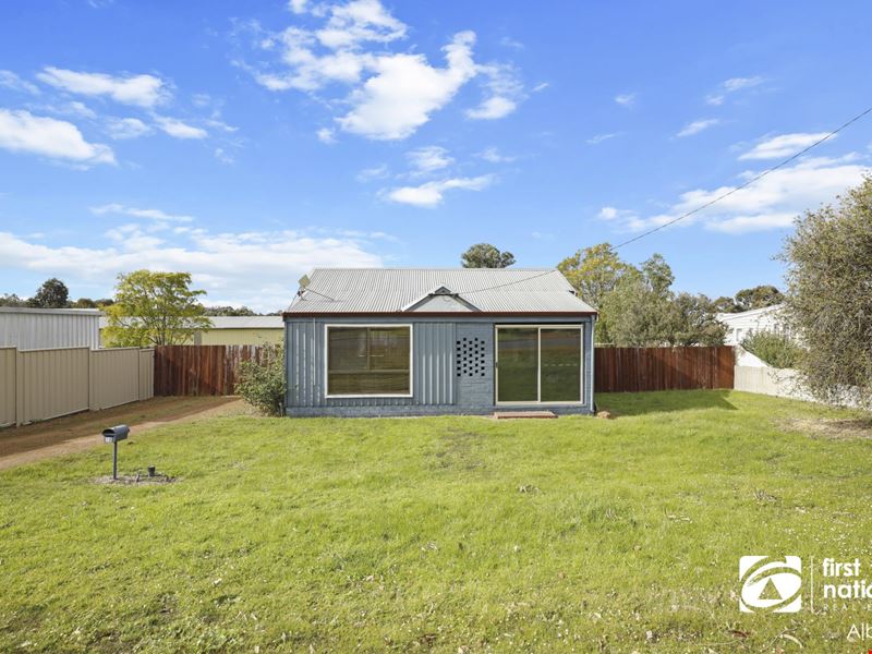 18 Mount Barker Road, Mount Barker WA 6324