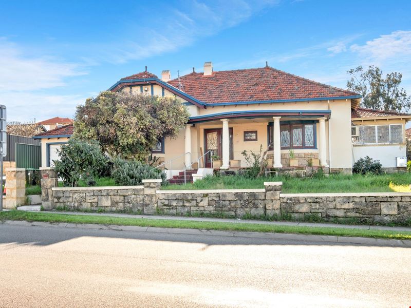 1A Alexander drive, Menora WA 6050