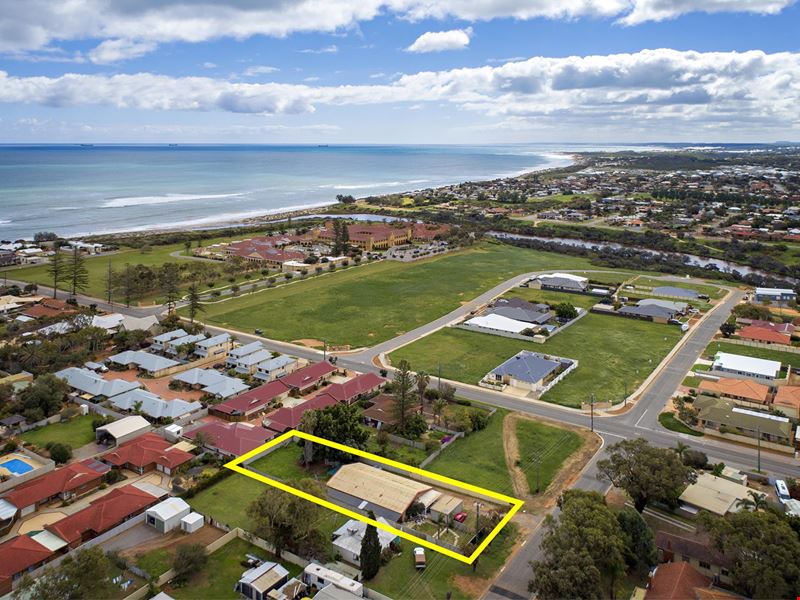 43A & B Charles Street, Bluff Point WA 6530