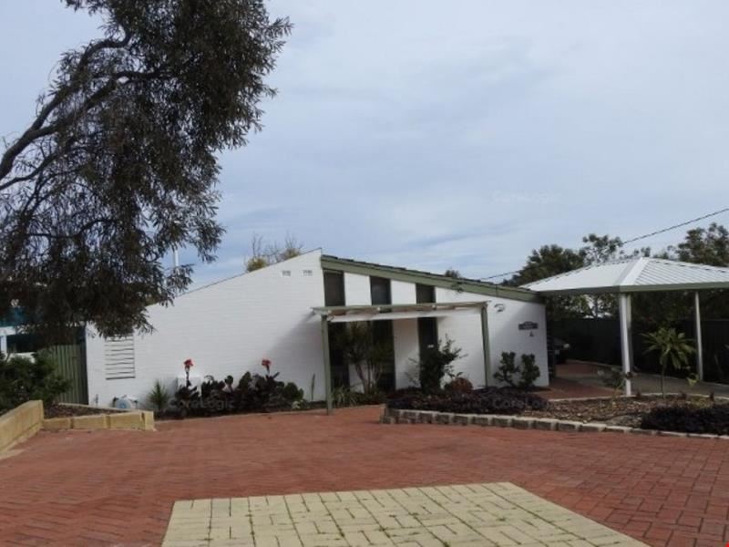 4 Dorset Street, Kallaroo WA 6025