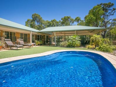 83 Holstein Loop, Lower Chittering WA 6084