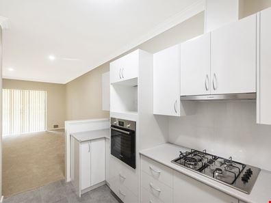 2/138 Lewis Road, Forrestfield WA 6058