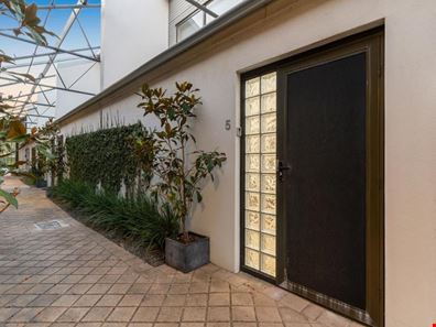 5/5 Harvest Road, North Fremantle WA 6159