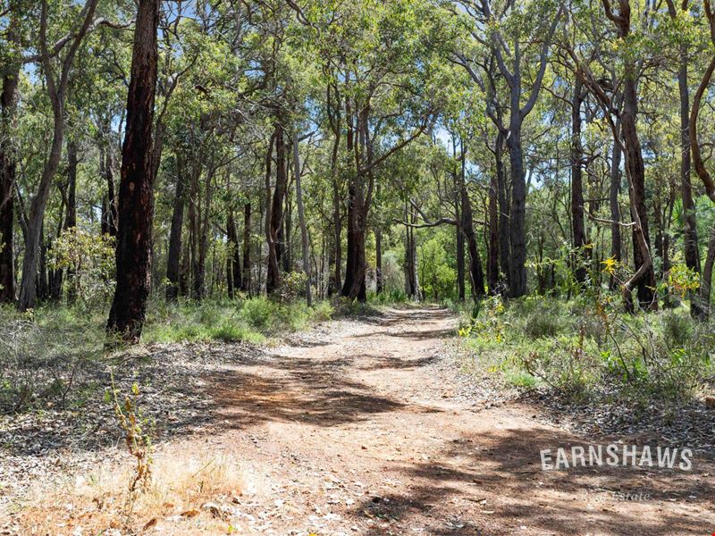 6285 Great Eastern Highway, Mundaring