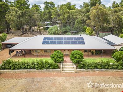 12 Little Bunning Road, Gidgegannup WA 6083