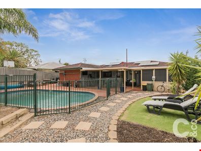 137 Sulphur Road, Orelia WA 6167