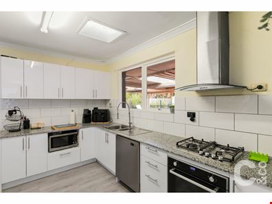 137 Sulphur Road, Orelia WA 6167