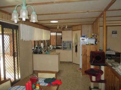 12 Reeve Terrace, Port Denison WA 6525