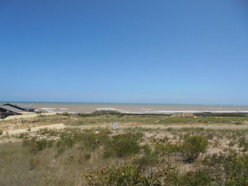 10 GREY CLOSE, Dongara WA 6525