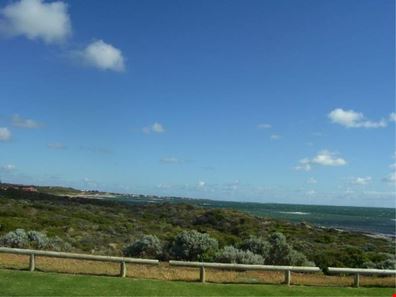 10 GREY CLOSE, Dongara WA 6525