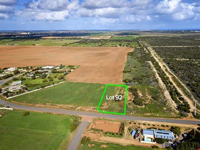 17 Moloney Street, Utakarra WA 6530