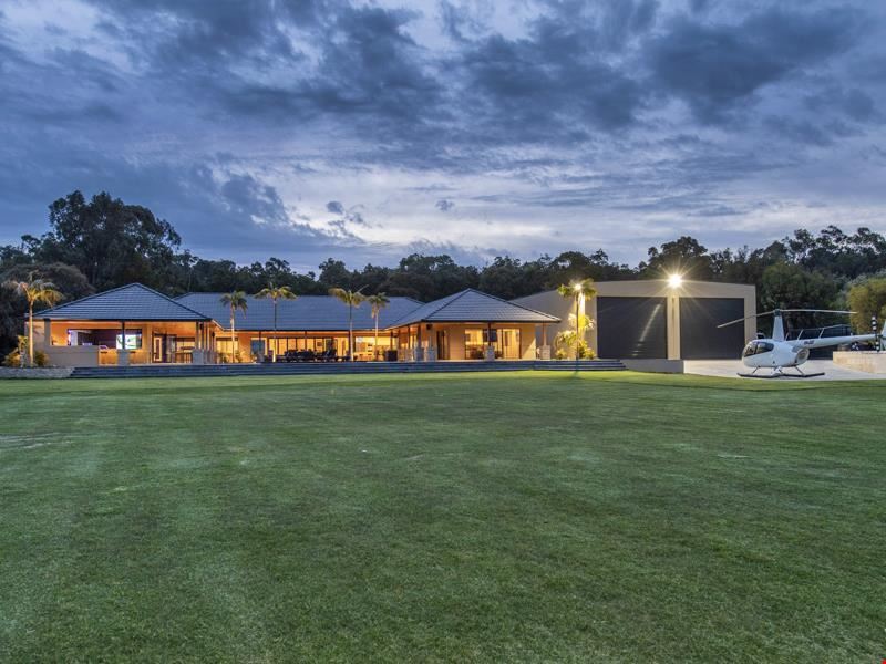 843 Estuary Road, Bouvard