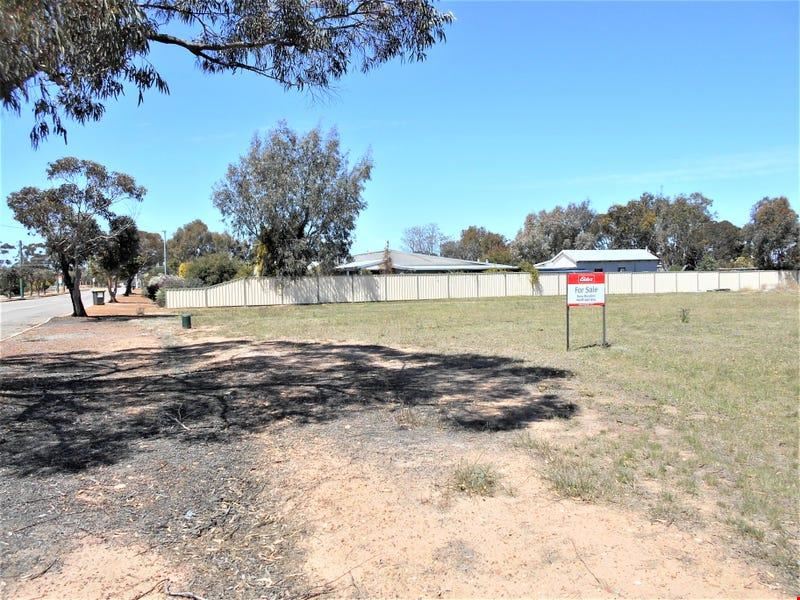 75 Harvey Street, Dumbleyung WA 6350