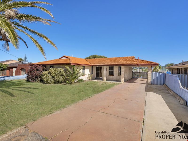 13 Hakea Street, Tarcoola Beach