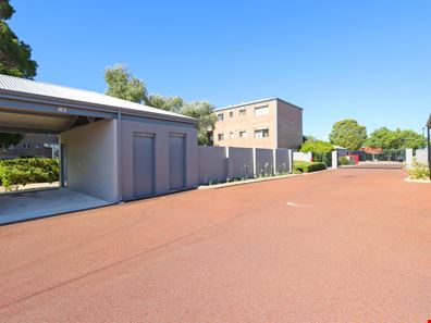 5/15 Friar John Way, Coolbellup WA 6163