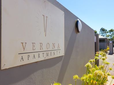 5/15 Friar John Way, Coolbellup WA 6163