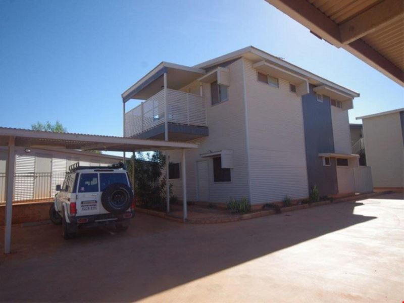 1/6 Arika Place, Newman