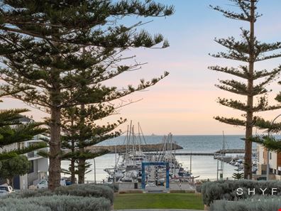 9 Salford Promenade, Mindarie WA 6030