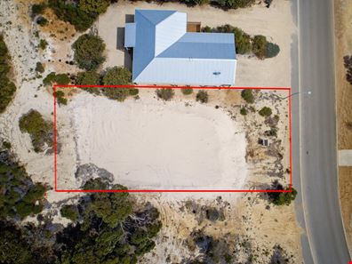 13 France  Street, Hopetoun WA 6348