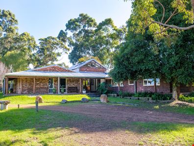 320 Riverway Road, Boorara Brook WA 6262