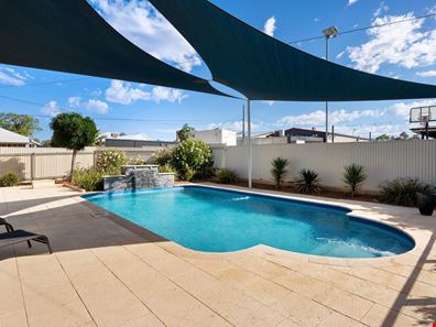 35 Lewis Street, Lamington WA 6430