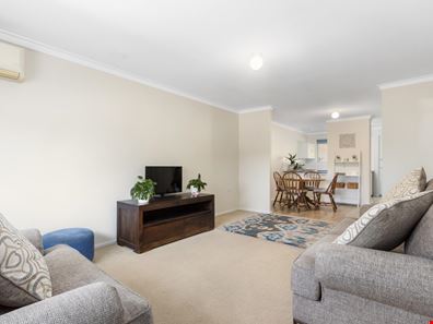 8B Pigeon Court, Langford WA 6147