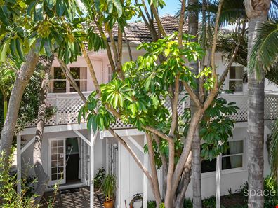 2 McPherson Street, Menora WA 6050