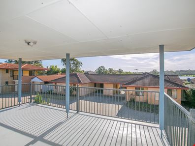 30/11 Elvire Street, Viveash WA 6056