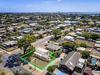 229 Fourth Street, Wonthella WA 6530