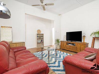 229 Fourth Street, Wonthella WA 6530