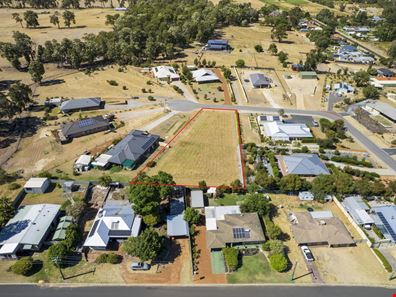 9 Bishop Place, Yarloop WA 6218