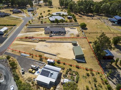 16 Bishop Place, Yarloop WA 6218