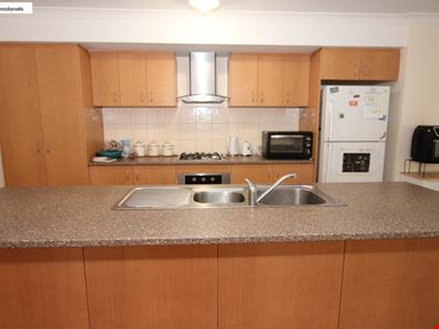 11A Wood Avenue, Waroona WA 6215