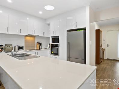 2/103 Caridean Street, Heathridge WA 6027