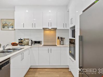 2/103 Caridean Street, Heathridge WA 6027