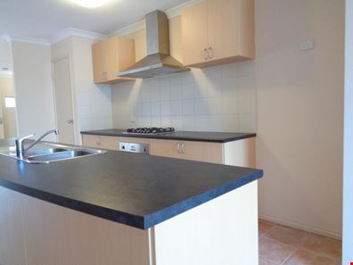 6/51 Laguardia Loop, Port Kennedy WA 6172