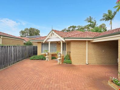 4/65-67 Central  Road, Rossmoyne WA 6148