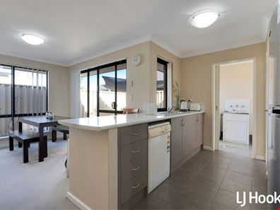2 Casablanca Avenue, Southern River WA 6110