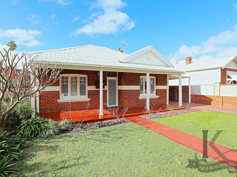 82 Fourth Avenue, Mount Lawley WA 6050