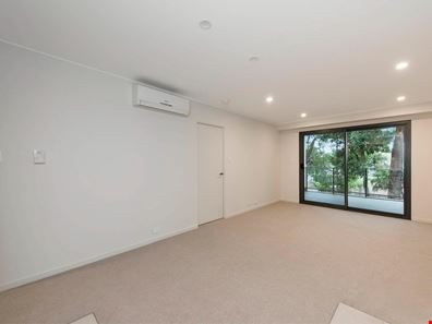 33/49 McGregor Road, Palmyra WA 6157