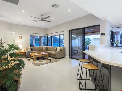 7 Formby Lane, Currambine WA 6028