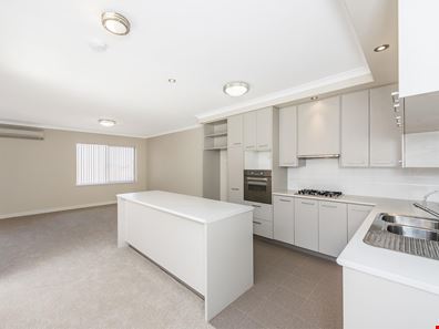 13/84 Collick Street, Hilton WA 6163