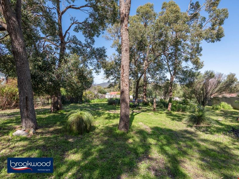 40 Frederic Street, Helena Valley WA 6056