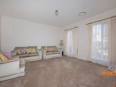 4/25 Barnfield Road, Claremont WA 6010