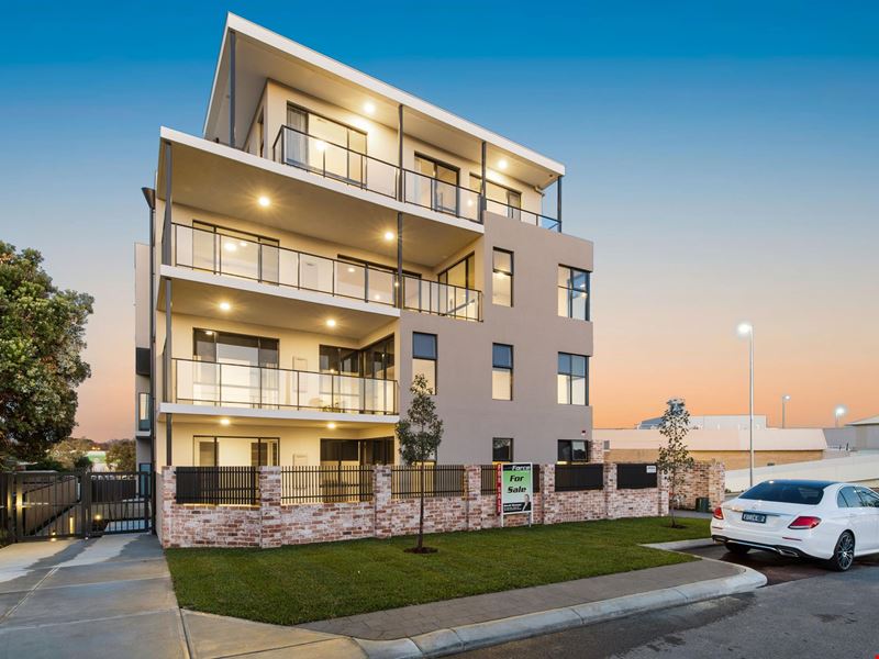 3/3 Dongara Street, Innaloo WA 6018
