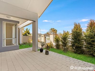 2/25 Flagship Avenue, Waikiki WA 6169